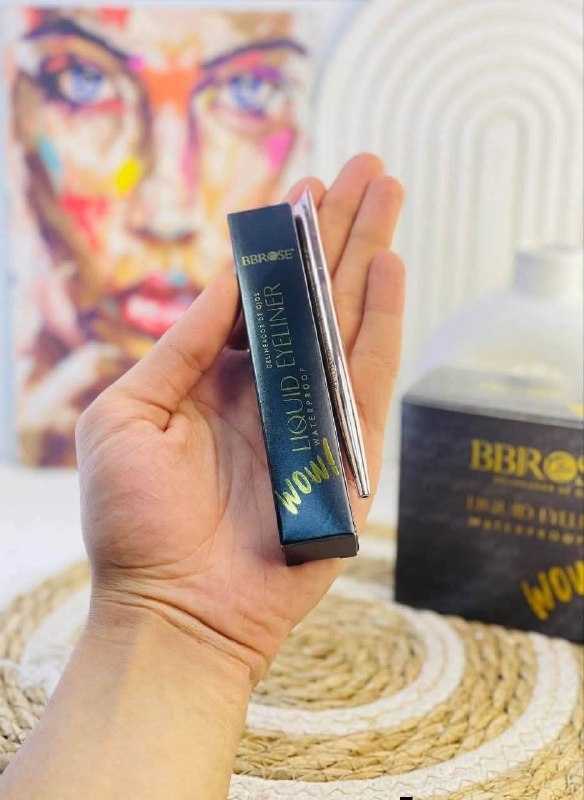 آيلاينر قلم BB Rose Wow — رسمة عينك في إيدك