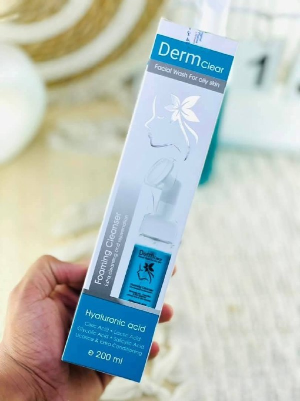 غسول Derm Clear للبشرة الجافة