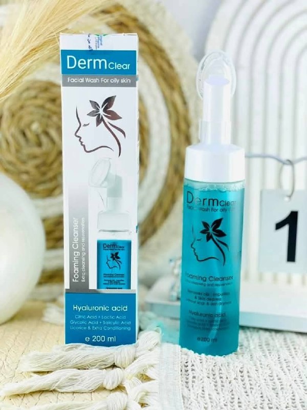 غسول Derm Clear للبشرة الجافة